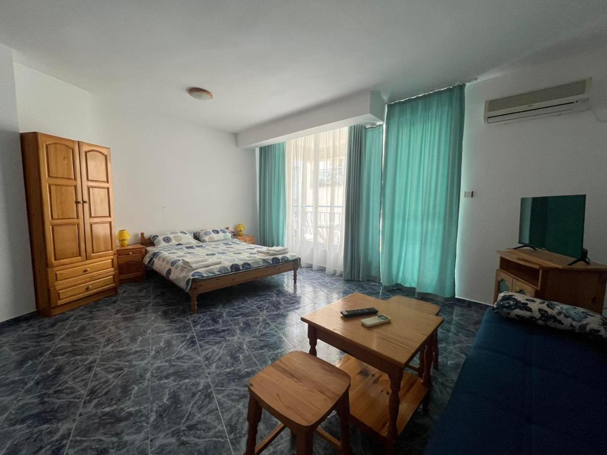Студио Одеса 22 Sozopol Buitenkant foto